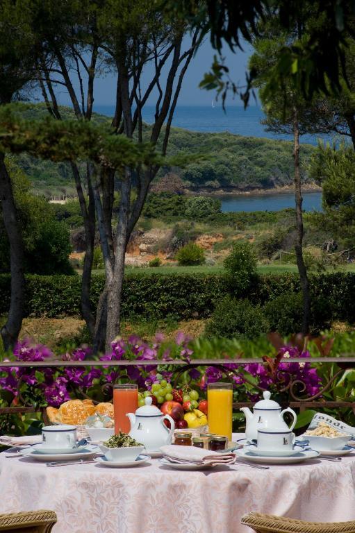Le Mas Du Langoustier Hotel Porquerolles Exterior foto